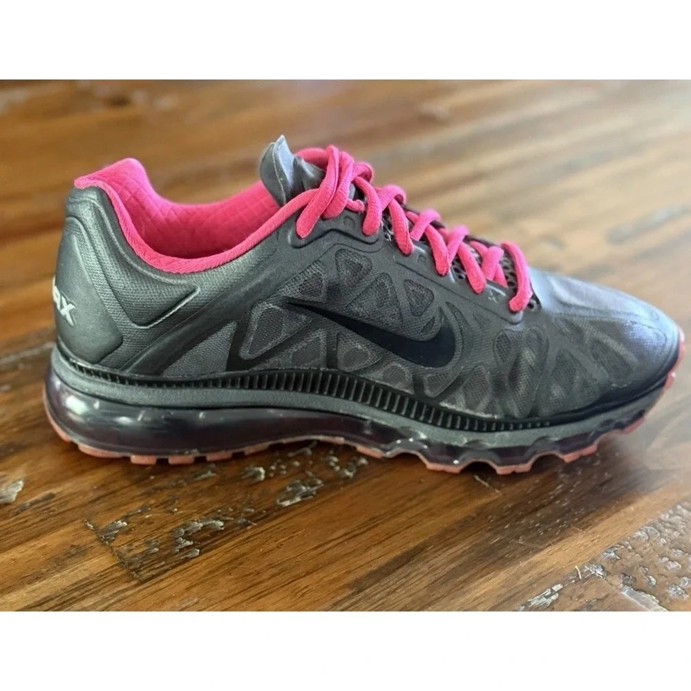 Size 7 - Nike Air Max 2011 Leather Black Pink‎ W